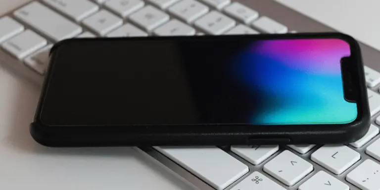 Smartphone: in futuro li caricheremo grazie alla rete wifi